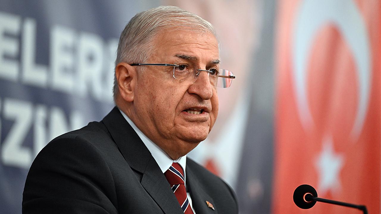 Bakan Güler, İran sınırında