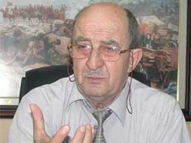 ŞEHİTLERE YARDIMDA DERNEK ENDİŞELİ 
