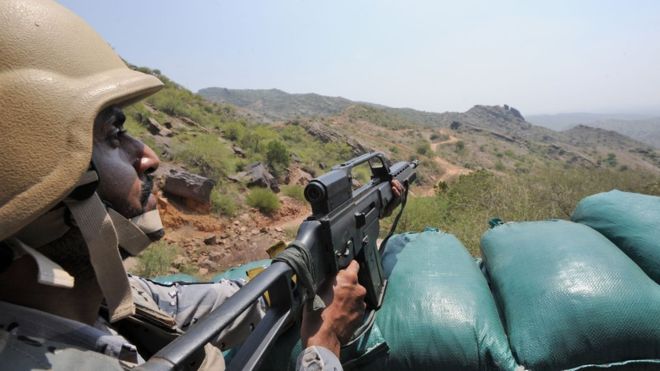 3 Arabistan askeri Yemen sınırında öldürüldü