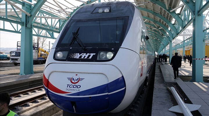 TCDD den hızlı tren biletlerine zam