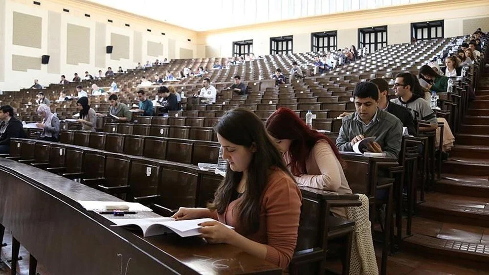 YÖK ten yeni dönem için flaş karar: Resmi Gazete de yayımlandı