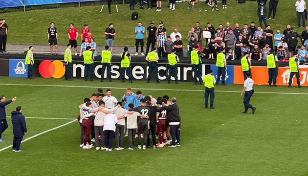 Üç büyüklerden Trabzonspor a tebrik