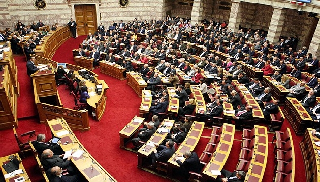 Yunanistan’da sürpriz karar!