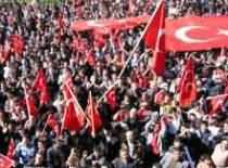 SİVAS’TA “HEPİMİZ TÜRK’ÜZ” EYLEMİ