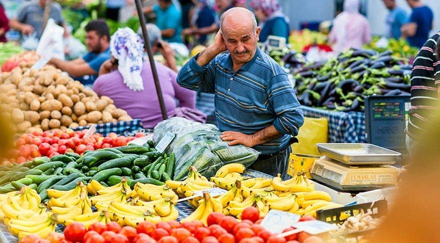 Fırsatçılar iş başında: Fiyatlar tavan yaptı!