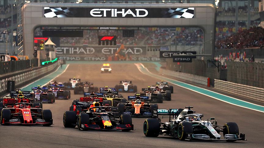 Formula 1 de sezon Hamilton ın zaferiyle kapandı