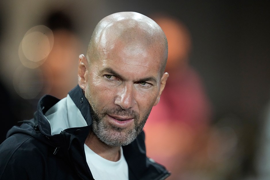Zinedine Zidane ın yeni rotası için çarpıcı iddia