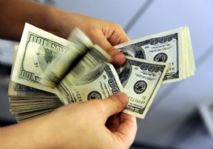 Dolar dan yeni rekor... Ateşi bir türlü düşmüyor!