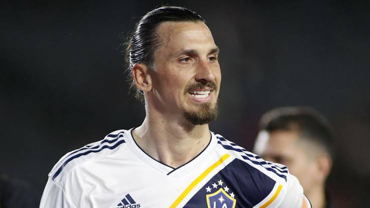 Milan dan  Zlatan Ibrahimovic hamlesi