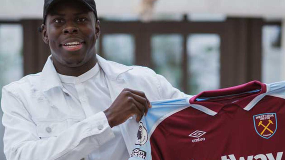 West Ham dan savunmaya dev transfer