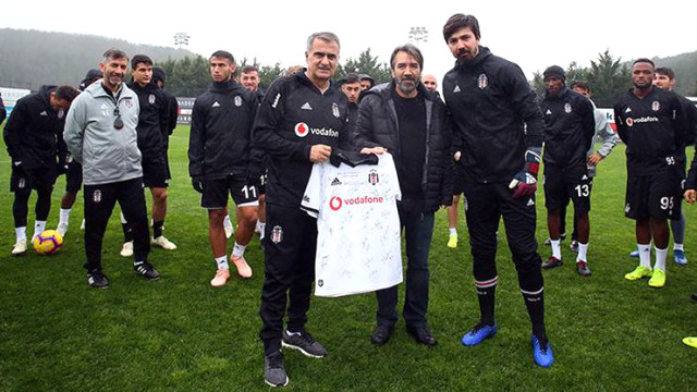 Ödüllü yönetmenden Beşiktaş a ziyaret