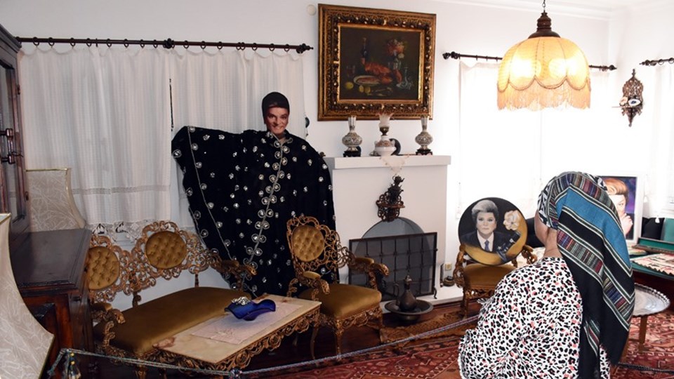 Zeki Müren in evine ziyaretçi akını