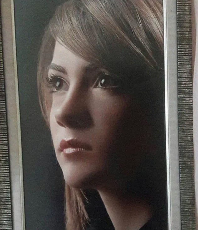 Burcu Özberk�in estetiksiz hali herkesi şaşırttı Güncel Haberler, Son
