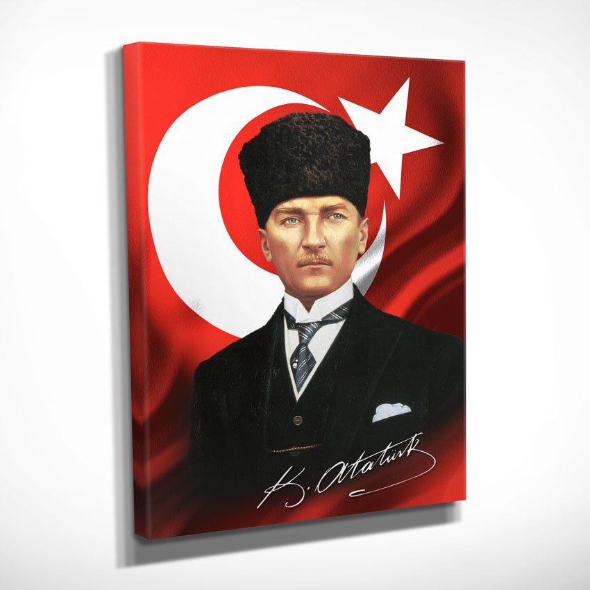 Atatürk- portresi- saldırı- Antalya