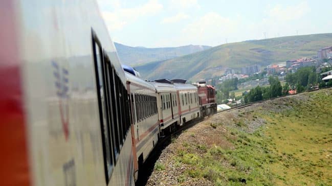 Türkiye-İran-tren